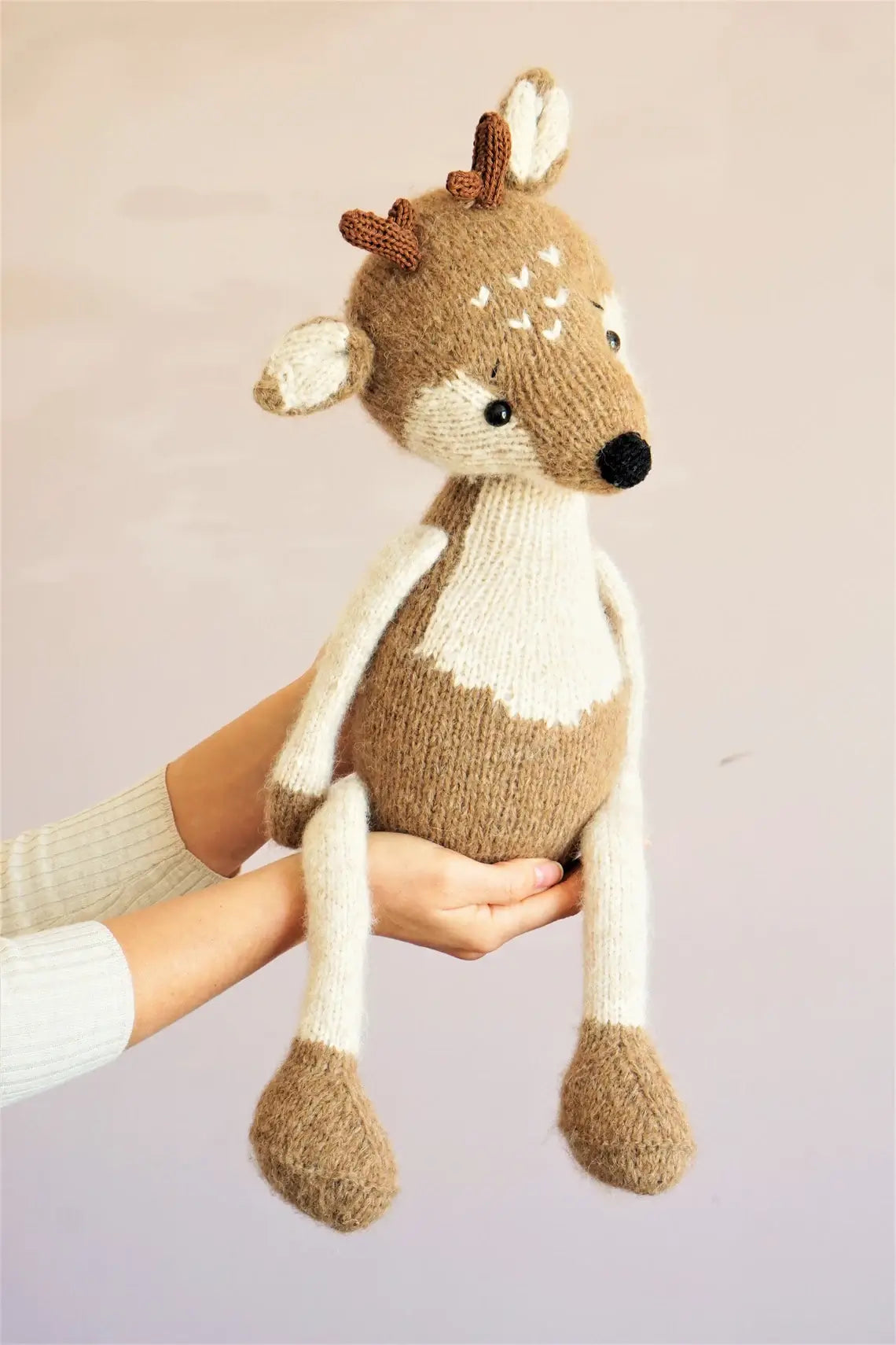 Reindeer Knitting Pattern