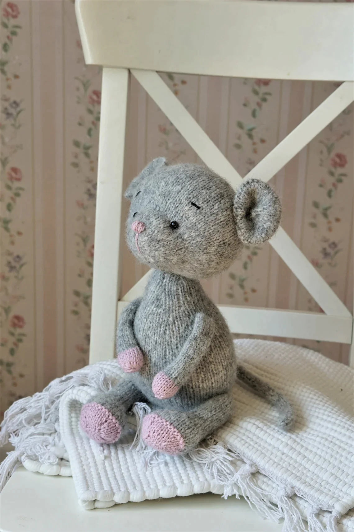 Mouse Knitting Pattern